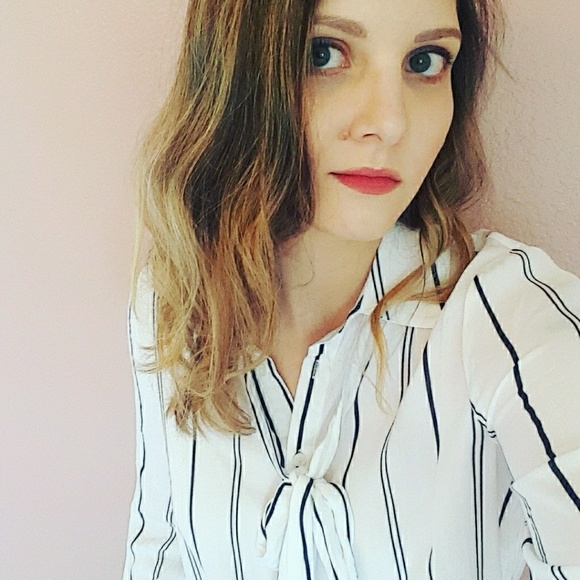 Meet your Posher, Bre - Picture 2 of 3